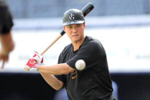 巨人・坂本勇人に引退や移籍の噂も!不振の理由は腰だった?